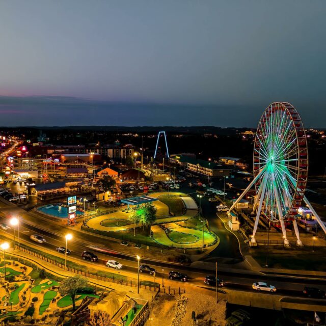 It was a busy weekend in Branson. Hope everyone enjoyed the nice weather!

Got the drone out Friday evening and practiced some low light shooting. 

#bransonmissouri #discoverbranson #photography #djiair2
